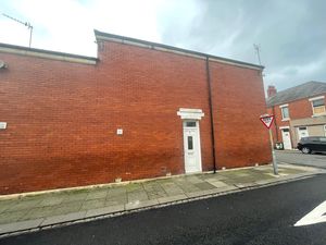 Photo 9- click for photo gallery